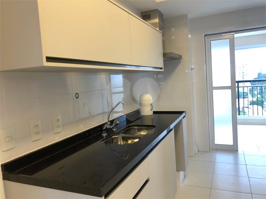Apartamento à venda ou para alugar com 3 suítes em Santo Amaro, São Paulo, SP