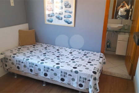 Casa à venda com 3 suítes, no condomínio Residências do Campo, Rio de Janeiro - RJ