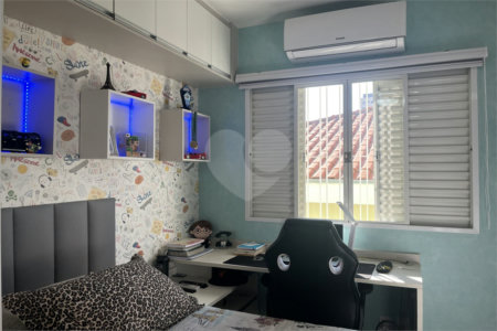 Sobrado à venda com 3 quartos em Vila Gustavo, São Paulo, SP