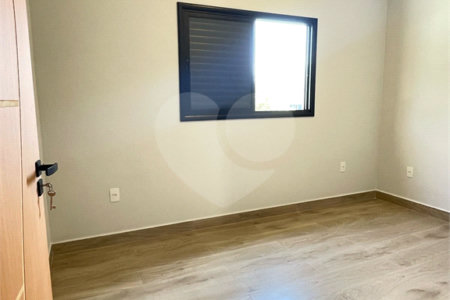 Casa à venda com 3 quartos, sendo 1 suíte, no condomínio Horto Florestal Iii, Sorocaba - SP
