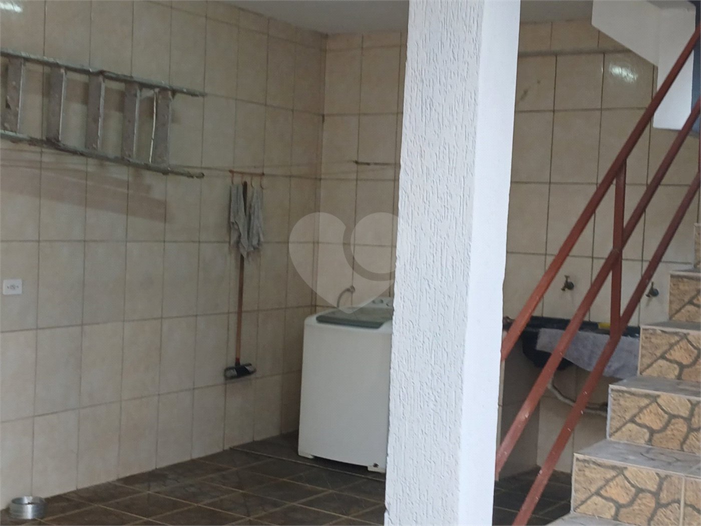 Casa à venda com 4 quartos, sendo 1 suíte, em Jardim Rosa de Franca, Guarulhos, SP