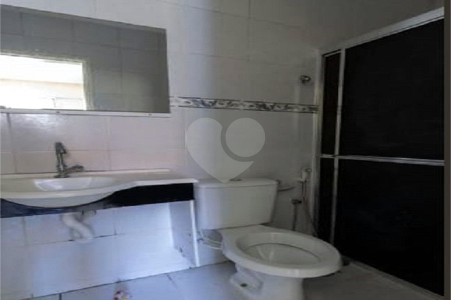 Casa para alugar com 2 quartos, sendo 1 suíte,  no condomínio Nova Carioba, São Paulo - SP