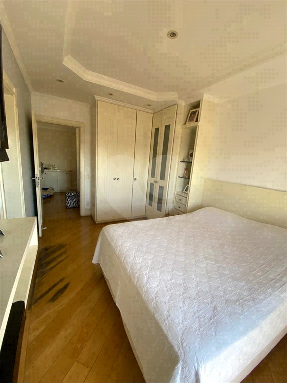 Apartamento à venda com 4 quartos, sendo 3 suítes, em Água Fria, São Paulo, SP