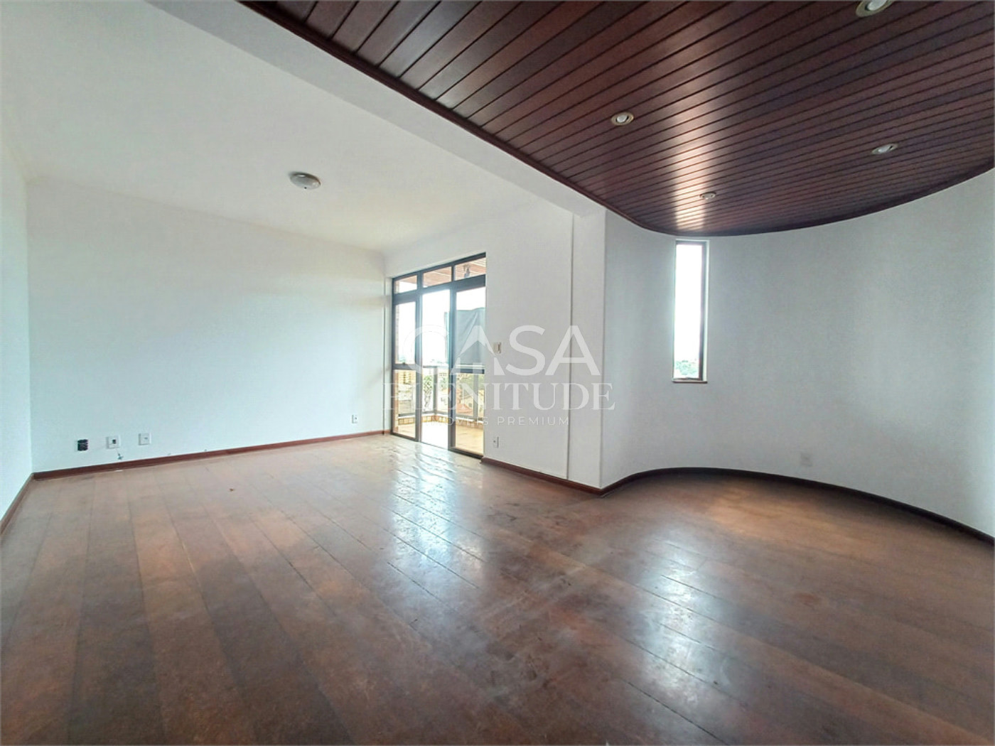 Apartamento à venda com 3 quartos, sendo 1 suíte, em Jardim Ferreira, Sorocaba, SP