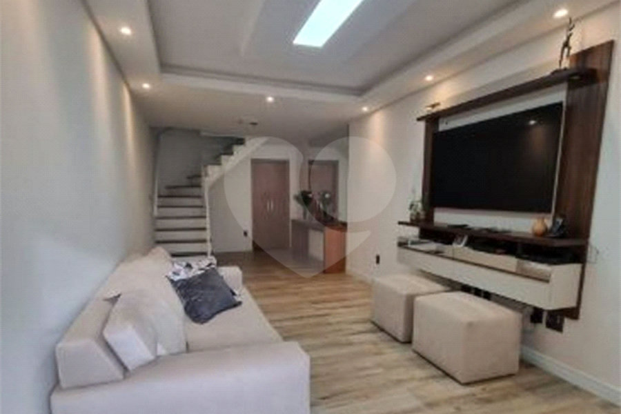 Sobrado à venda com 2 quartos em Santana, São Paulo, SP