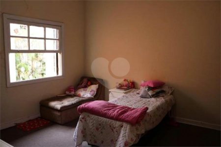 Sobrado à venda com 4 quartos, sendo 1 suíte,  em Brooklin Paulista, São Paulo, SP