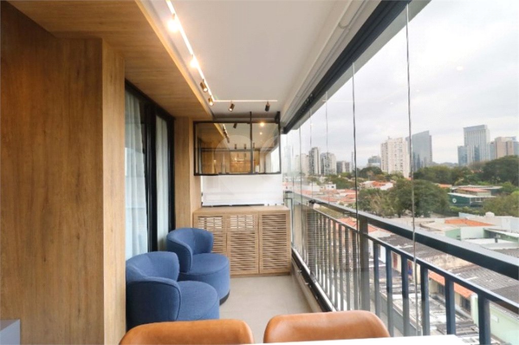 Apartamento à venda com 2 quartos em Vila Cordeiro, São Paulo, SP