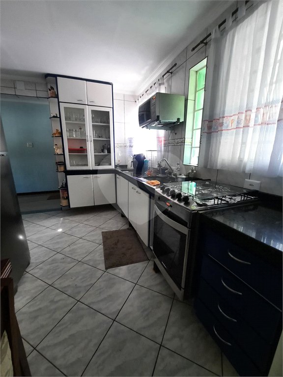 Sobrado à venda com 3 quartos em Jardim Virginia Bianca, São Paulo, SP