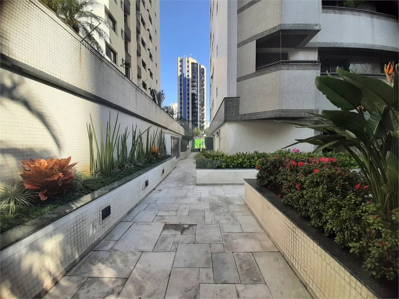Apartamento à venda com 3 suítes em Tatuapé, São Paulo, SP