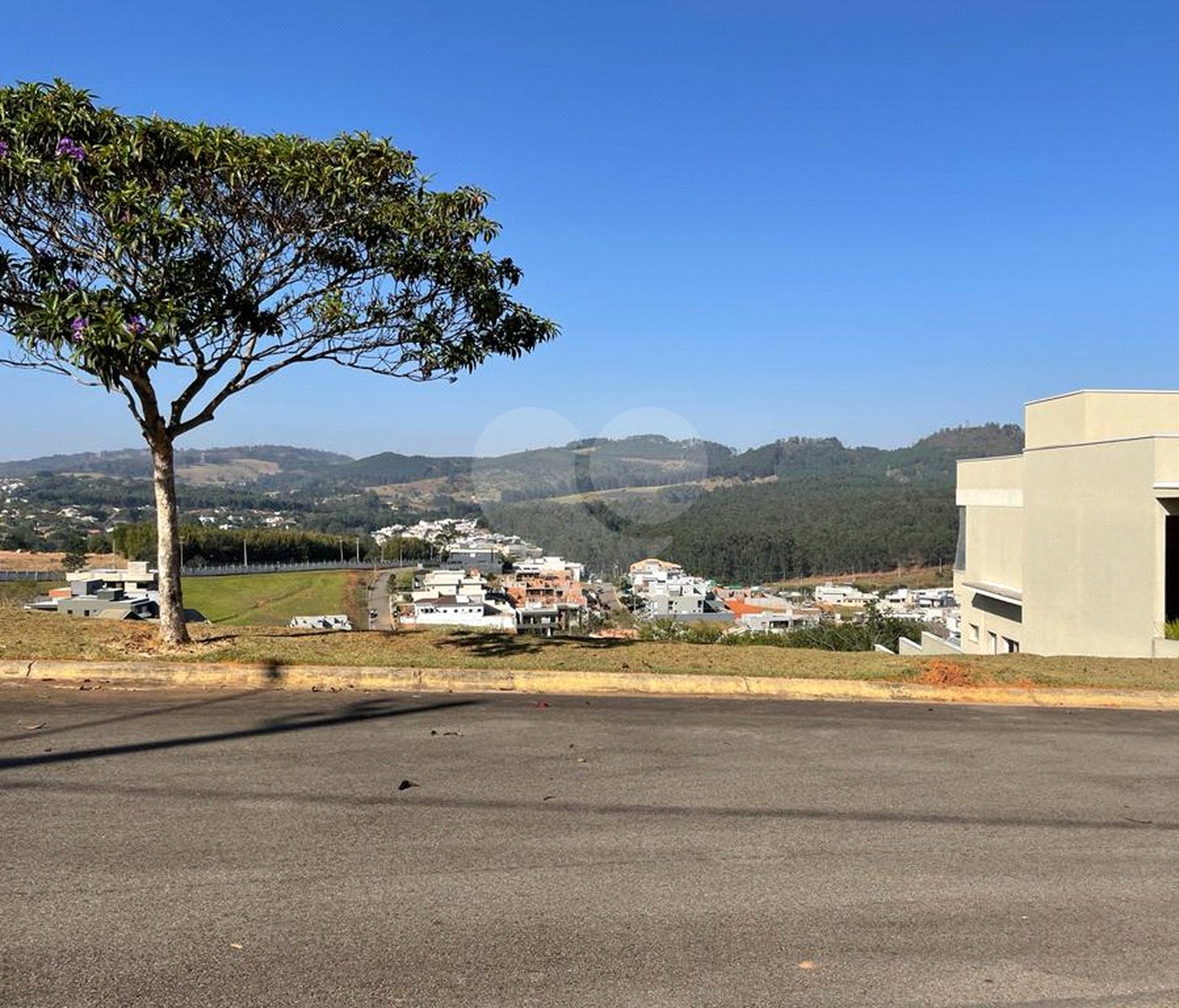 Terreno à venda em Condomínio Vale das Águas, Bragança Paulista, SP