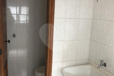 Apartamento à venda com 2 quartos, sendo 1 suíte, no Centro, Araraquara, SP
