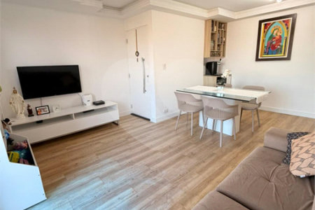 Apartamento à venda com 3 quartos, sendo 1 suíte,  em Parque Santana, Mogi das Cruzes, SP