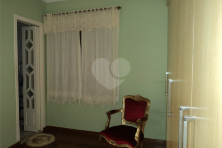 Sobrado à venda com 3 quartos, sendo 1 suíte, em Jaguaré, São Paulo, SP