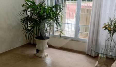Sobrado à venda com 3 quartos, sendo 1 suíte,  em Tremembé, São Paulo, SP