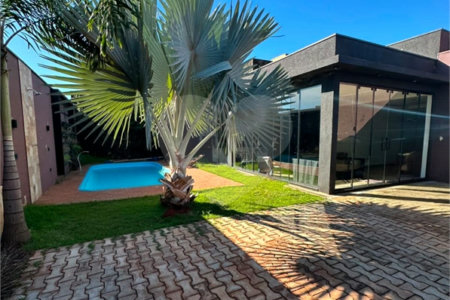 Casa à venda com 4 quartos, sendo 2 suítes, em Residencial Ponta Porã II, Ponta Porã, MS