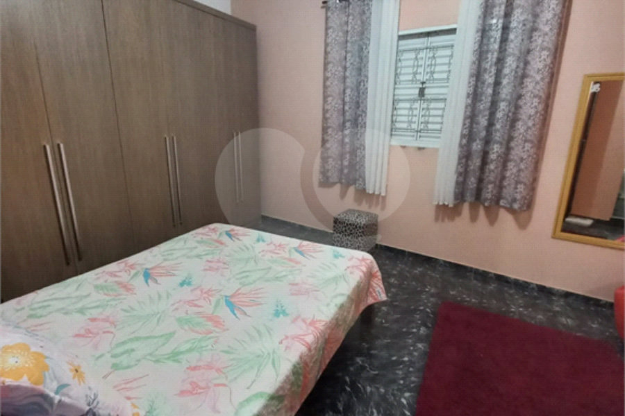 Sobrado à venda com 3 quartos, sendo 2 suítes, no Brasilândia, São Paulo, SP