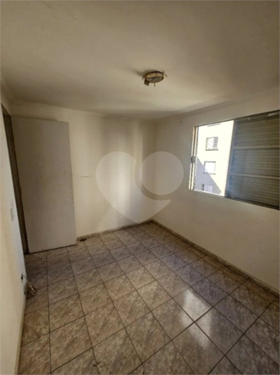 Apartamento à venda com 2 quartos em Jardim Macedônia, São Paulo, SP