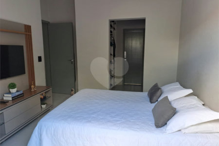 Casa à venda com 3 quartos, sendo 1 suíte, em Village Moutonnée, Salto, SP