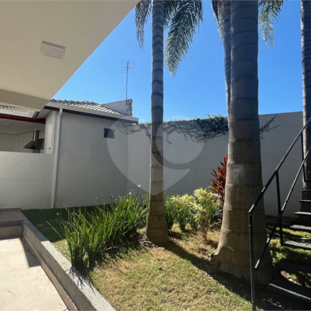 Sobrado à venda com 4 quartos, sendo 3 suítes, em Jardim Paulista, Atibaia, SP