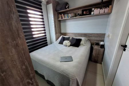 Apartamento à venda com 3 quartos, sendo 1 suíte,  em Vila Gustavo, São Paulo, SP