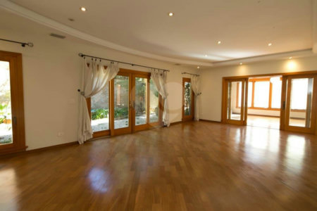 Casa à venda com 4 suítes no condomínio Jardim das Azaléias, São Paulo - SP