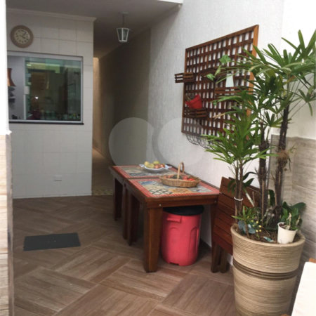 Casa à venda com 4 quartos, sendo 2 suítes,  em Vila Monumento, São Paulo, SP