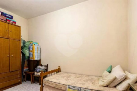 Sobrado à venda com 4 quartos, sendo 1 suíte,  em Vila Dalila, São Paulo, SP