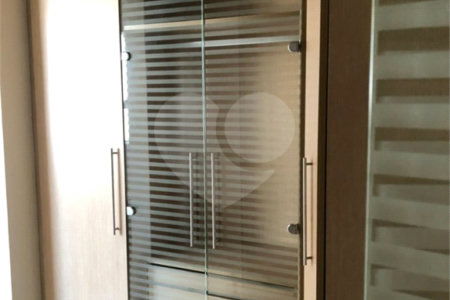 Casa à venda ou para alugar com 3 suítes no condomínio Jardim Vila Paradiso, Indaiatuba - SP