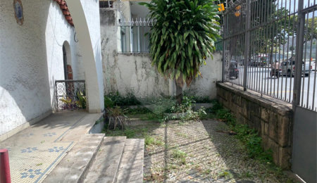 Casa à venda com 6 quartos, sendo 2 suítes,  em Maracanã, Rio de Janeiro, RJ