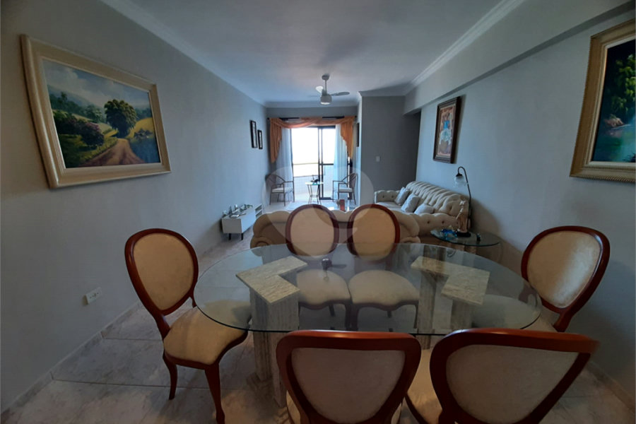 Apartamento à venda com 2 quartos, sendo 1 suíte, em Vera Cruz, Mongaguá, SP