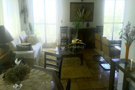 Casa à venda com 4 quartos, sendo 1 suíte, em Rolinópolis, São Paulo, SP