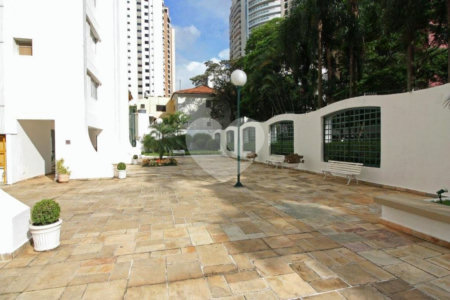 Apartamento à venda com 3 quartos, sendo 1 suíte,  em Alto da Lapa, São Paulo, SP