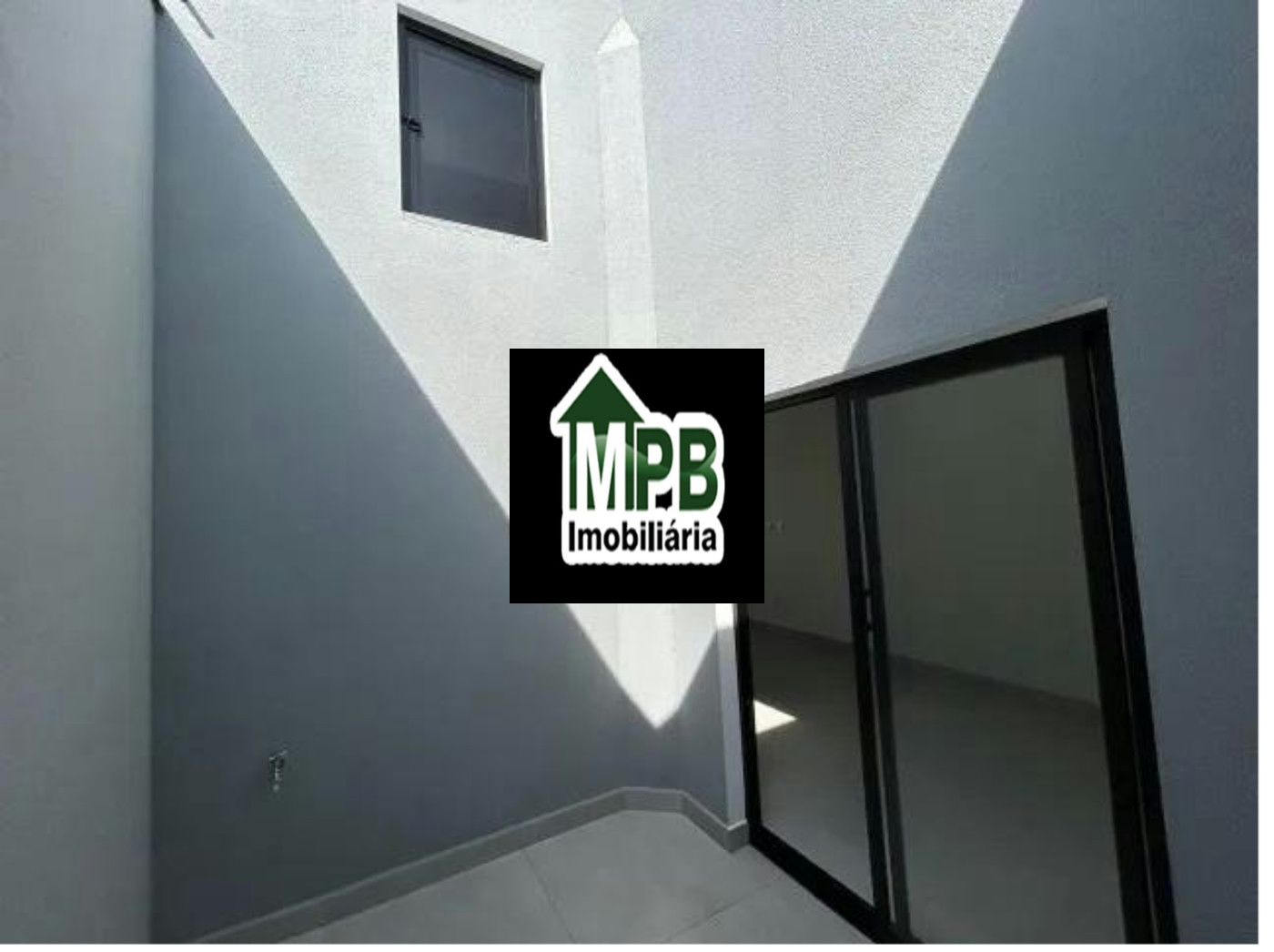 Casa à venda com 3 quartos, sendo 2 suítes, no condomínio Residencial Jardim Sorocaba, Sorocaba - SP