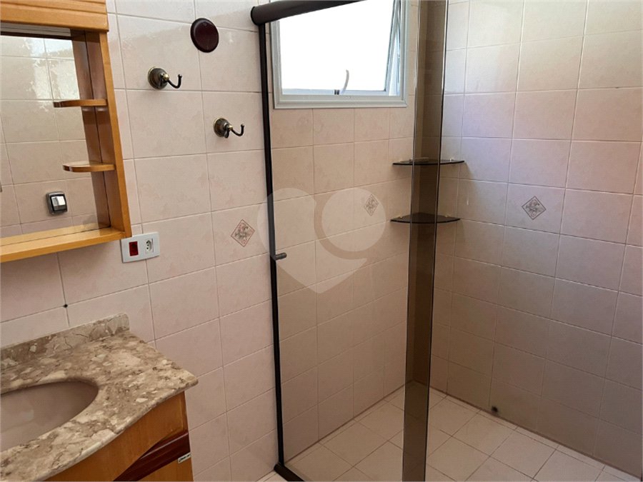 Sobrado à venda com 3 quartos, sendo 1 suíte, em City Recanto Anastácio, São Paulo, SP