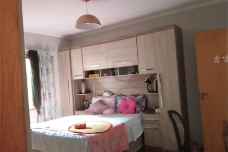 Casa à venda com 4 quartos, sendo 2 suítes,  em Guaxinduva, Atibaia, SP