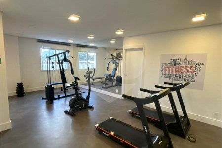 Apartamento à venda com 2 quartos, sendo 1 suíte, em Jardim Santo Antônio, Valinhos, SP