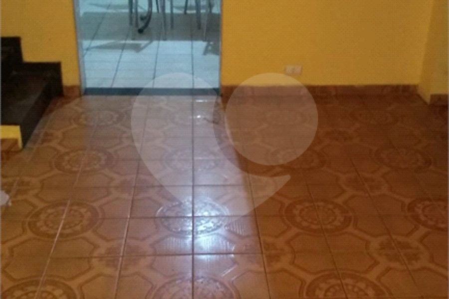 Sobrado à venda com 4 quartos, sendo 3 suítes, em Mandaqui, São Paulo, SP
