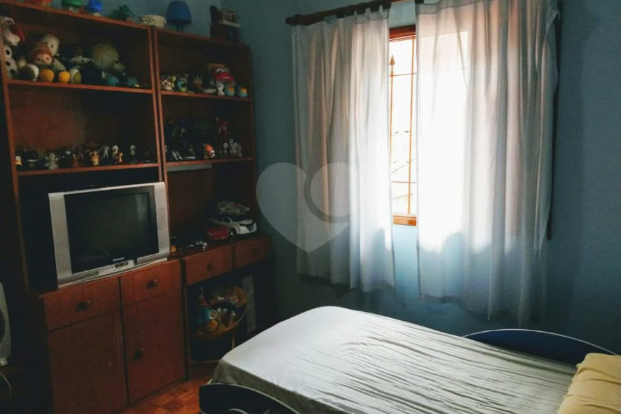 Sobrado à venda com 4 quartos, sendo 1 suíte, em Limão, São Paulo, SP