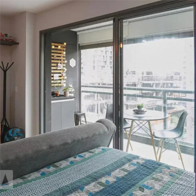 Apartamento à venda ou para alugar com 1 suíte em Sumarezinho, São Paulo, SP