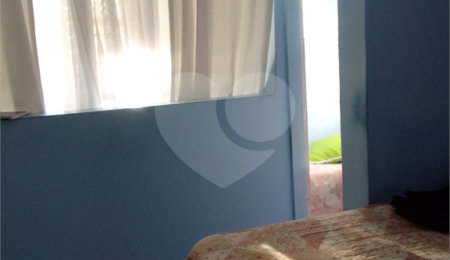 Casa à venda com 2 quartos, sendo 1 suíte,  em Vila Maria Alta, São Paulo, SP