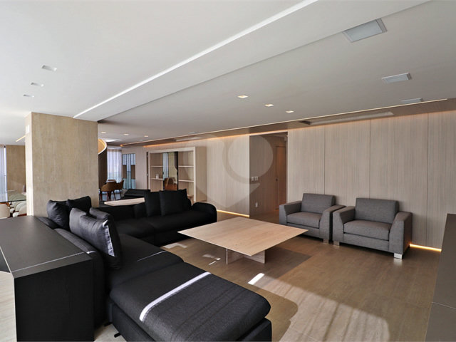 Apartamento à venda com 4 suítes em Santana, São Paulo, SP