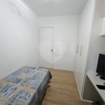 Apartamento à venda com 3 quartos, sendo 1 suíte,  em Jardim das Vertentes, São Paulo, SP
