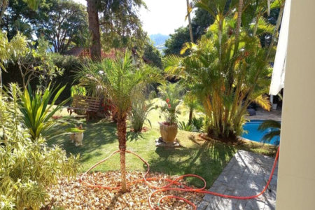 Casa à venda com 3 quartos, sendo 1 suíte,  em Bosque, Vinhedo, SP