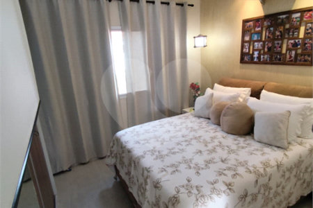 Casa à venda com 3 quartos, sendo 1 suíte,  no condomínio Bella Colonia II, Jundiaí - SP