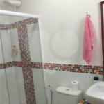 Casa à venda com 3 quartos, sendo 1 suíte,  no condomínio Residencial Vila Irmãos Arnoni, São Paulo - SP