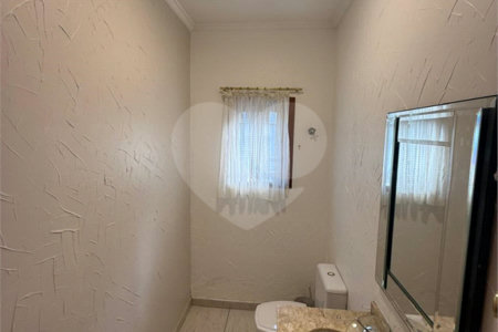 Casa à venda com 4 quartos, sendo 2 suítes,  no condomínio Arujá 5, Arujá - SP