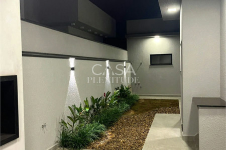 Casa à venda com 2 quartos, sendo 1 suíte,  em Jardim Residencial Villagio Wanel, Sorocaba, SP