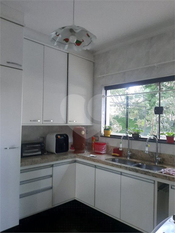 Sobrado à venda com 4 suítes em Tremembé, São Paulo, SP