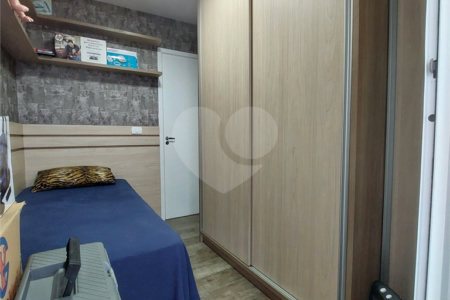 Apartamento à venda com 3 quartos, sendo 1 suíte, em Jardim Flor da Montanha, Guarulhos, SP