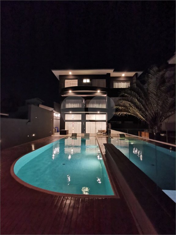 Casa à venda ou para alugar com 4 suítes em Parque dos Príncipes, São Paulo, SP